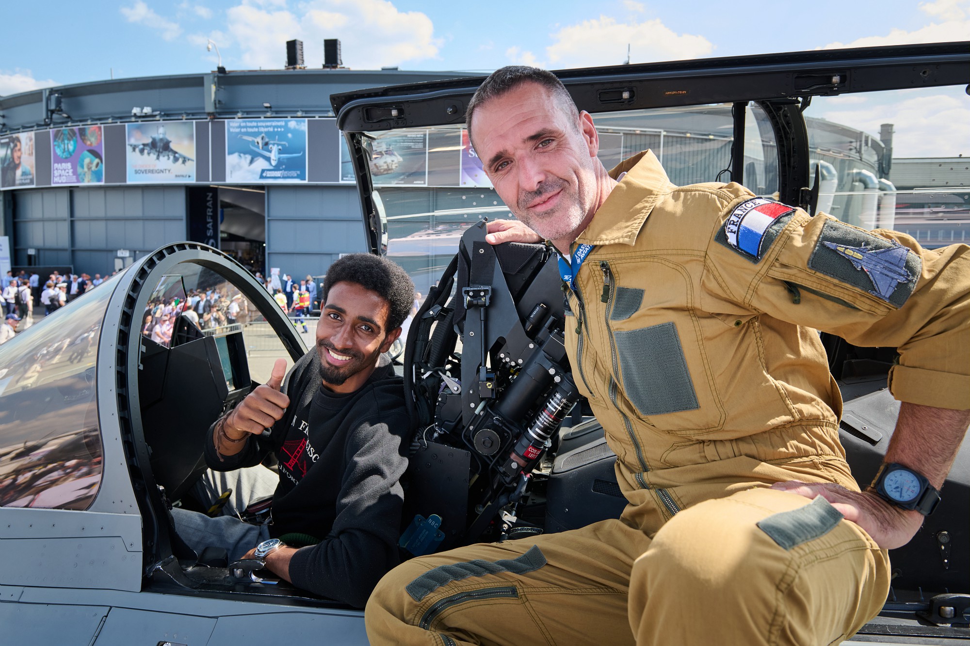 Les ambassadeurs du SIAE chez Dassault Aviation
