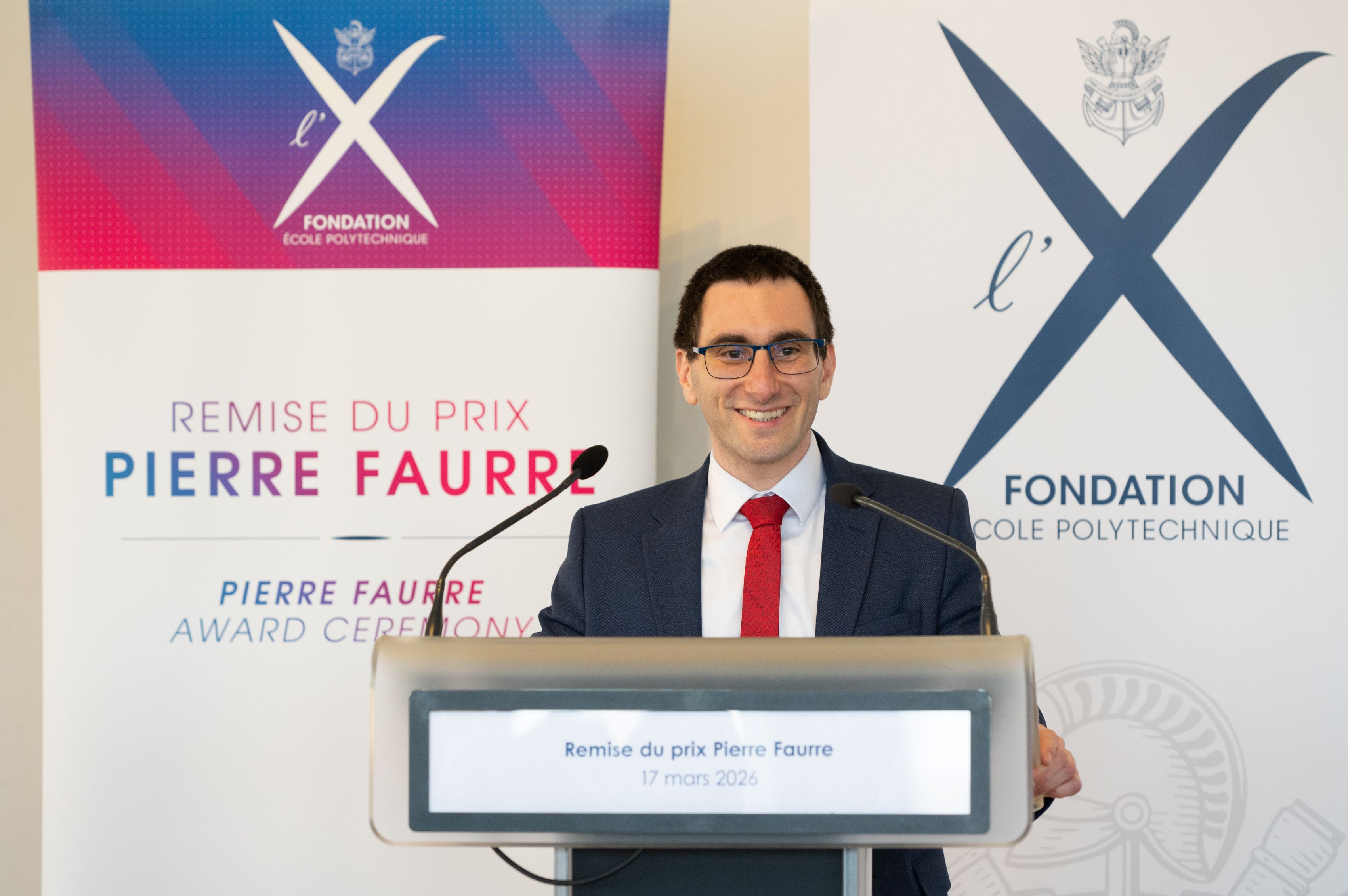 Loïc Frazza (X 2010) Architecte systèmes avions chez Dassault Aviation