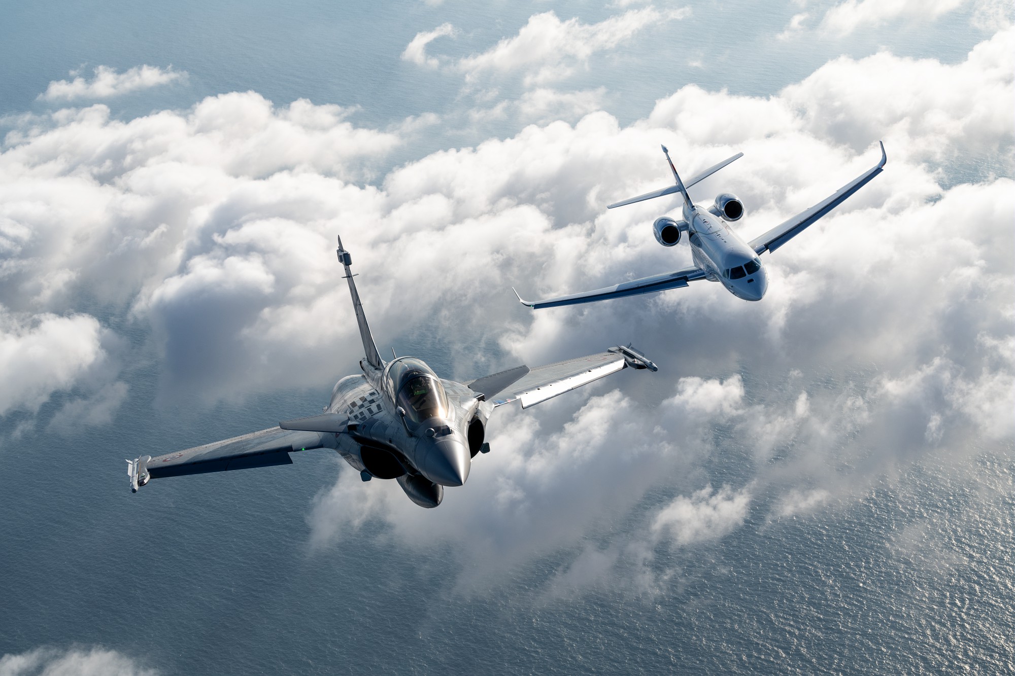 www.dassault-aviation.com